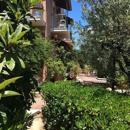 Kefalonia - Marias In *